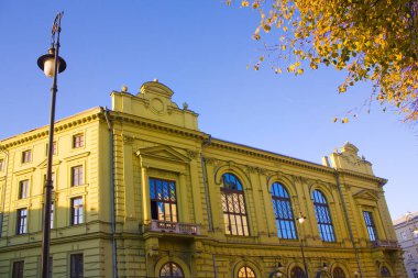 Lublin, Polonya - 15 Ekim 2018: Juliusz Osterwa tiyatro, eski kasaba Lublin