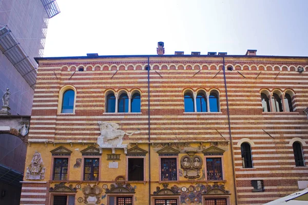 Verona Italy June 2018 Fragment Palazzo Della Ragione Palace Justice — Stock Photo, Image