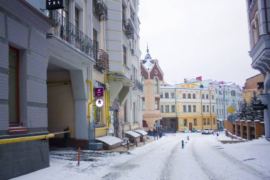Kiev, Ukrayna - 6 Ocak 2019: Kış eski kasaba Kiev mimari Vozdvizhenka bölge