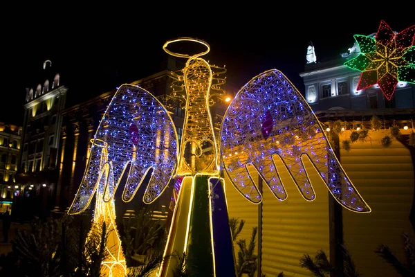 Kiev, Ukrayna - 6 Ocak 2019: Noel dekorasyonu Podil Kiev içinde Kontraktova meydanında