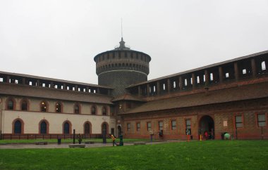 İtalya, Milano - 1 Kasım 2017: Milano Sforzesco Castle