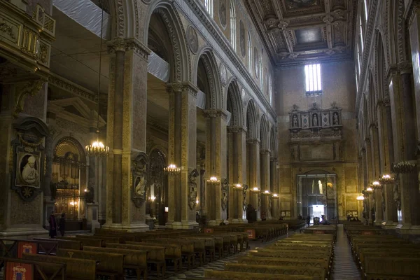 Neapol Włochy Marca 2018 Wnętrze Neapolu Katedry Duomo San Gennaro — Zdjęcie stockowe
