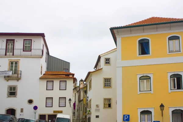 Coimbra Portugal Marzo 2019 Pintoresca Calle Con Casas Antiguas Casco —  Fotos de Stock