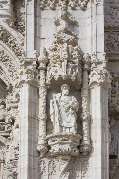 葡萄牙里斯本 2019年3月1日 里斯本的热罗尼莫斯修道院或希罗尼翁寺 圣杰罗梅的前修道院 的碎片 — 图库照片