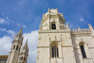 Lisbon, Portekiz - 1 Mart 2019: Jeronimos Monastery veya Hieronymites Manastırı (Order of Saint Jerome eski manastır) Lizbon