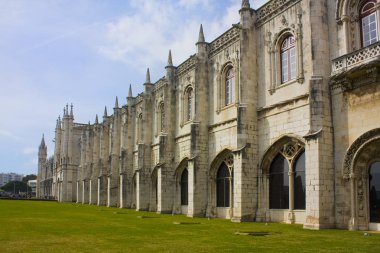 Lisbon, Portekiz - 1 Mart 2019: Jeronimos Monastery veya Hieronymites Manastırı (Order of Saint Jerome eski manastır) Lizbon