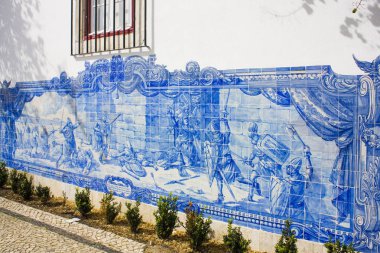 Lisbon, Portekiz - 1 Mart 2019: Azelejos bakış açısı, Santa Luzia (Miradouro de Santa Luzia) Lizbon yakınındaki Santa Luzia Kilisesi