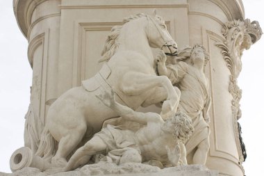 Lisbon, Portekiz - 1 Mart 2019: Parçası anıt Kral Jos, ben ticaret Meydanı (Praça Comercio) Lizbon