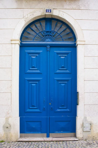 Лиссабон Португалия Марта 2019 Года Старая Голубая Дверь Белеме Лиссабон — стоковое фото