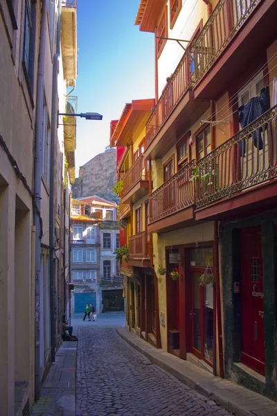 Porto Portugal Março 2019 Rua Estreita Cidade Velha Porto — Fotografia de Stock