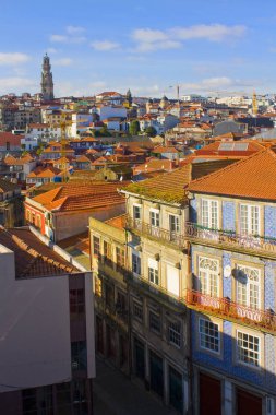 Porto, Portekiz - 3 Mart 2019: Porto eski şehir panoraması