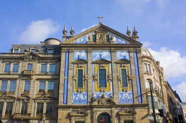 Porto, Portekiz - 3 Mart 2019: Santo Antonio kilise dos Congregados Porto