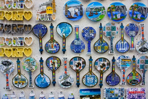 Porto Portugal Março 2019 Diferentes Lembranças Ímã Venda Loja Local — Fotografia de Stock