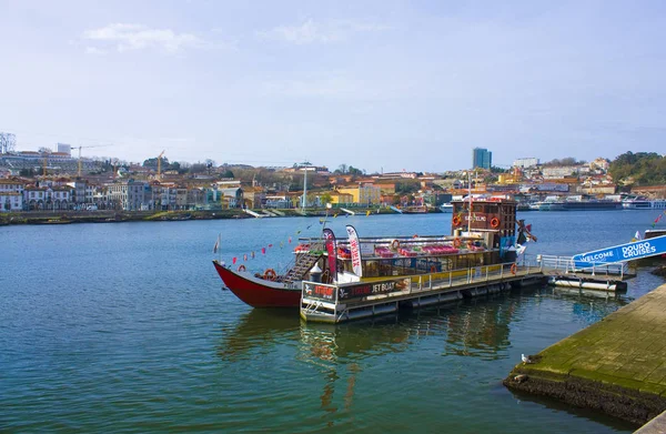 Porto Portugal Maart 2019 Toeristische Boten Douro Porto District Ribeira — Stockfoto