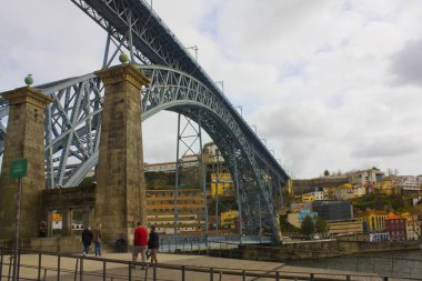 Porto, Portekiz - 3 Mart 2019: Dom Luis ben Porto oteli köprü