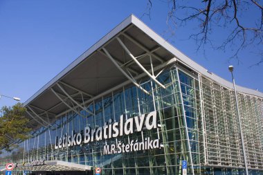 Bratislava, Slovakya-1 Nisan 2019: Havaalanı Bratislava adıyla Stefanik Bratislava