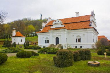 Chigirin, Ukrayna - 14 Nisan 2019: Hetman's House in National Historic and Architectural Complex Residence Bohdan Khmelnytsky in Chigirin