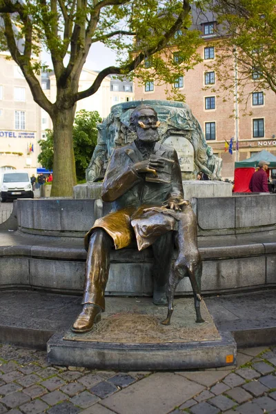 Bélgica Bruxelas Maio 2019 Monumento Bronze Burgomestre Bruxelas Charles Buls — Fotografia de Stock