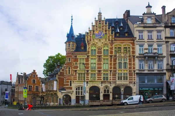 Бельгія Брюссель Травня 2019 Фармакоффі Anglaise Історичному Особняку Вежею Назви — стокове фото