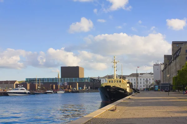 Copenhagen Dinamarca Maio 2019 Iate Água Calma Porto Openhagen — Fotografia de Stock