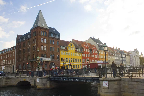 哥本哈根 2019年5月25日 科普纳根的尼哈文彩色建筑 — 图库照片
