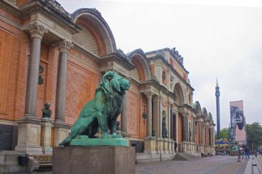 Kopenhag, Danimarka-25 Mayıs 2019: Carlsberg Glyptotek-Kopenhag Sanat Müzesi