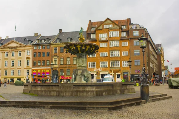 Κοπεγχάγη Δανία Μαΐου 2019 Σιντριβάνι Caritas Κοντά Στην Οδό Stroget — Φωτογραφία Αρχείου