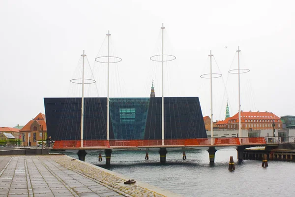 丹麦哥本哈根 2019年5月25日 丹麦皇家图书馆黑钻石在哥本哈根 — 图库照片
