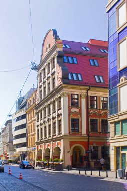 Wroclaw, Polonya - 18 Haziran 2019: Wroclaw'ın Eski Kent'indeki eski evler