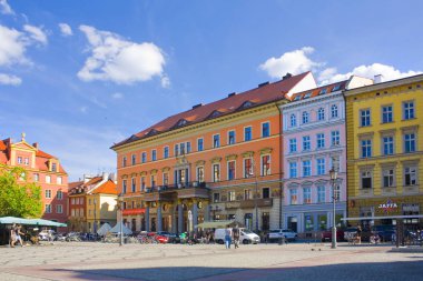 Wroclaw, Polonya - 18 Haziran 2019: Wroclaw Salt Meydanı'nda Eski Lonca Binası