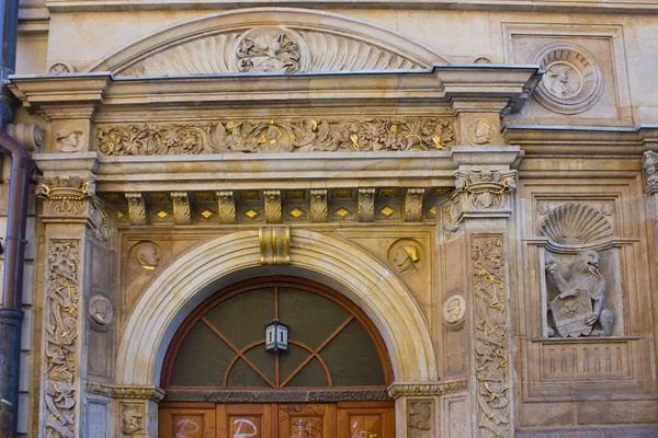 Wroclaw Polónia Junho 2019 Decoração Rica Entrada Antiga Casa Cidade — Fotografia de Stock