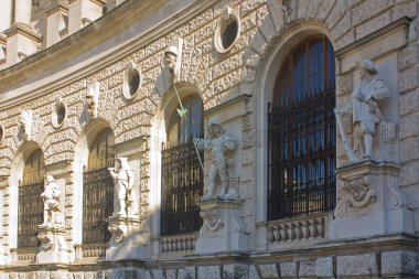 Viyana, Avusturya'daki Hofburg İmparatorluk Sarayı veya Noye-Burg (şimdiki Etnoloji Müzesi) parçası