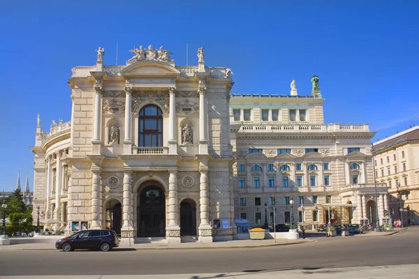 オーストリア ウィーン 2019年6月30日 ウィーンの有名なブルクシアター 帝国裁判所劇場 — ストック写真