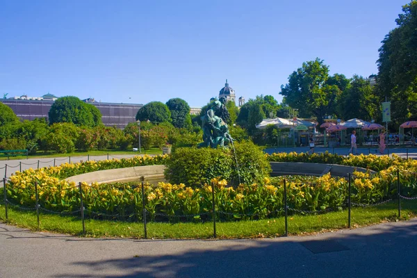 Viena Austria Junio 2019 Volksgarten Jardín Del Pueblo Parque Público —  Fotos de Stock