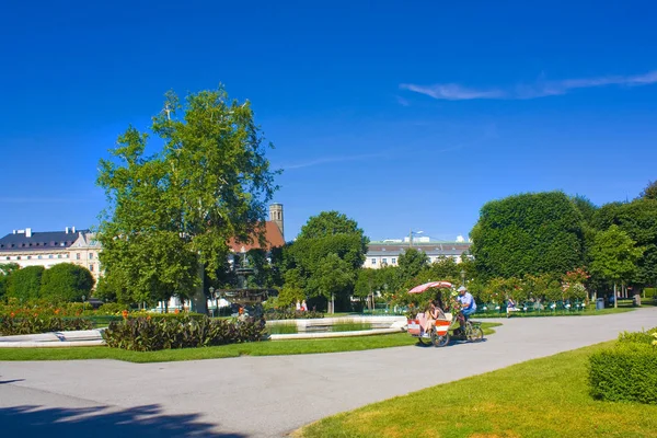 Viena Austria Junio 2019 Volksgarten Jardín Del Pueblo Parque Público —  Fotos de Stock