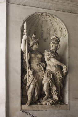 Viyana, Avusturya - 30 Haziran 2019: Hofburg Heykelleri - Viyana'da müzeleri olan barok saray kompleksi