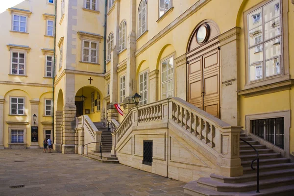 Wiedeń Austria Czerwca 2019 Widok Dziedziniec Pałacu Hofburg Wiedniu — Zdjęcie stockowe