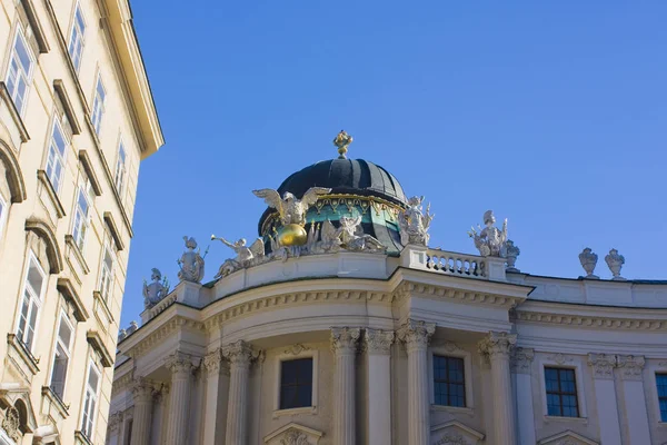 Hofburg Parçası - Viyana'da müzeler ile barok saray kompleksi