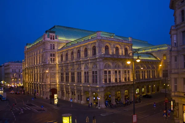 Вена Австрия Июня 2019 Года Венский Государственный Оперный Театр Ночью — стоковое фото