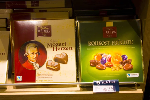 Вена Австрия Июня 2019 Года Шоколадные Конфеты Моцарта Сувенирном Магазине — стоковое фото