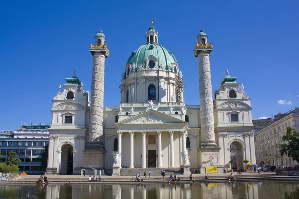 オーストリア ウィーン 2019年6月30日 オーストリア ウィーンのカールスキルシュ教会 — ストック写真
