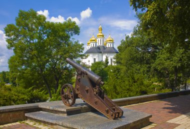 Tepede tarihi top ve Chernigov St Catherine Kilisesi
