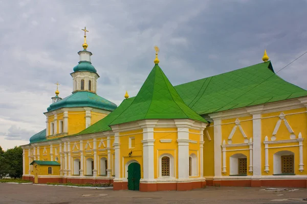 Die Wwedenskaja Kirche Dreifaltigkeitskloster Tschernigow Ukraine — Stockfoto