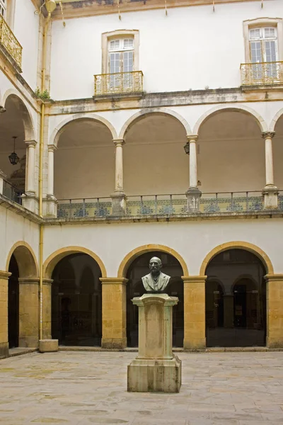 Coimbra Portugal Marzo 2019 Patio Famosa Universidad Coimbra —  Fotos de Stock