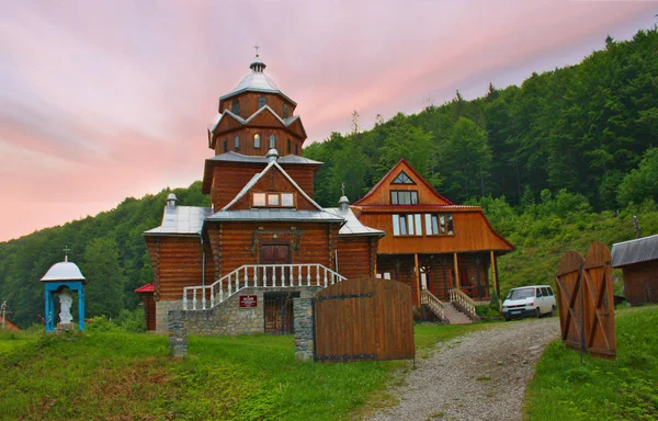 Яремче Україна Червня 2019 Петропавлівська Церква Музей Шептицького Яремче Україна — стокове фото