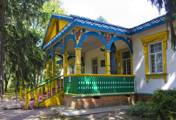 乌克兰佩雷亚斯拉夫 赫梅利尼茨基的露天民俗建筑和中代尼珀生活博物馆 现为M 贝纳多斯博物馆 — 图库照片