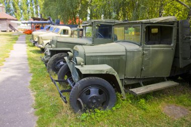Pereyaslav-Khmelnitsky, Ukrayna - Jule 25, 2019: Eski retro araba Gaz-Aa Açık hava Halk Mimarisi Müzesi ve Pereyaslav-Khmelnitsky Orta Dinyeper Yaşam, Ukrayna 