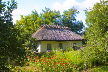 Halk mimarisi Açık Hava Müzesi ve Pereyaslav orta Dinyeper yaşam tarihi binanın yeniden inşası-Khmelnitsky, Ukrayna 