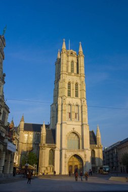 Gent, Belçika - 3 Mayıs 2019: Gent'teki Saint Bavo Katedrali