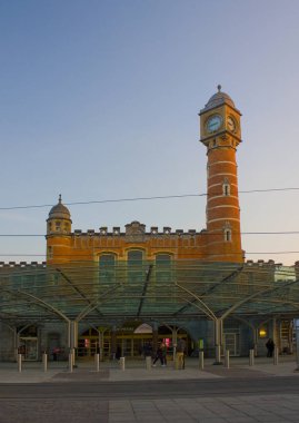 Gent, Belçika - 3 Mayıs 2019: Gent-Sint-Pieters - Gentt ana tren istasyonu